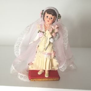 Roaring 20'sBride Circa 1999 Madame Alexander doll